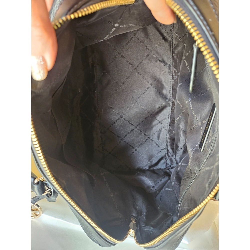 Michael Kors Medium Bedford Black/Gold Pebbled Leather Duffle Satchel Crossbody - Picture 15 of 16